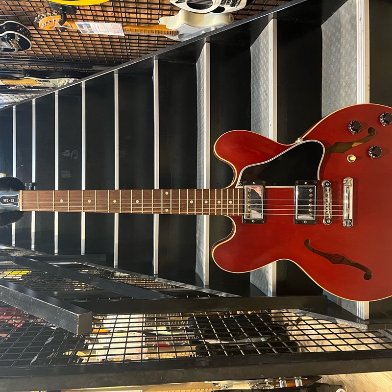 Gibson ES-335 Dot Satinの画像
